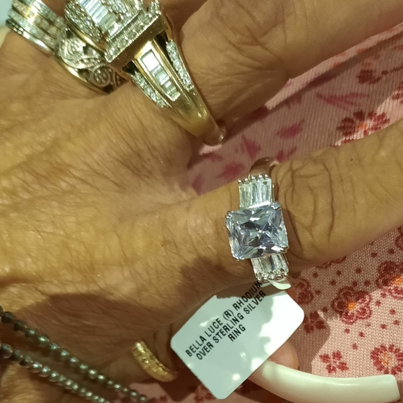 Gorgeous AUTHENTIC GENUINE STERLING SILVER BELLA LUCE ENGAGEMENT RING SIZE 11 ! - Picture 2 of 5